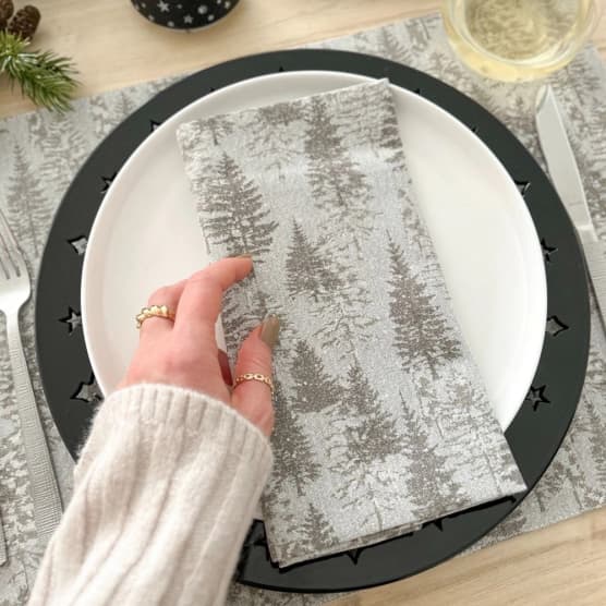 10 accessoires pour une table de Noël toute simple