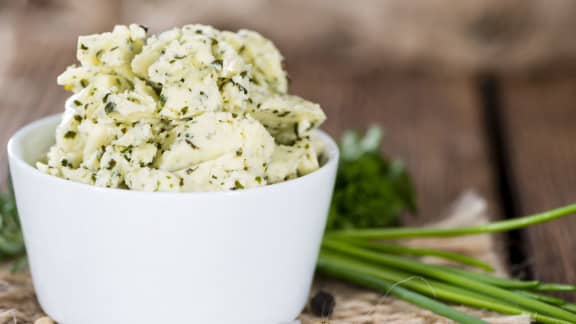 Beurre aux fines herbes