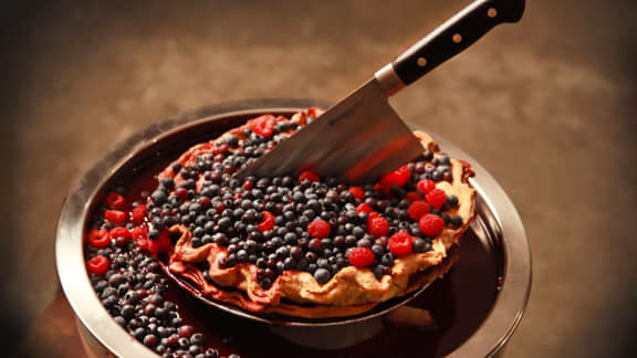 Tarte meurtrière aux bleuets et aux framboises