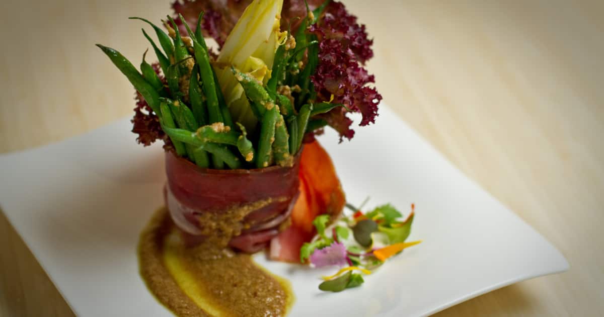 Bouquets de haricots verts en robe de prosciutto Zeste