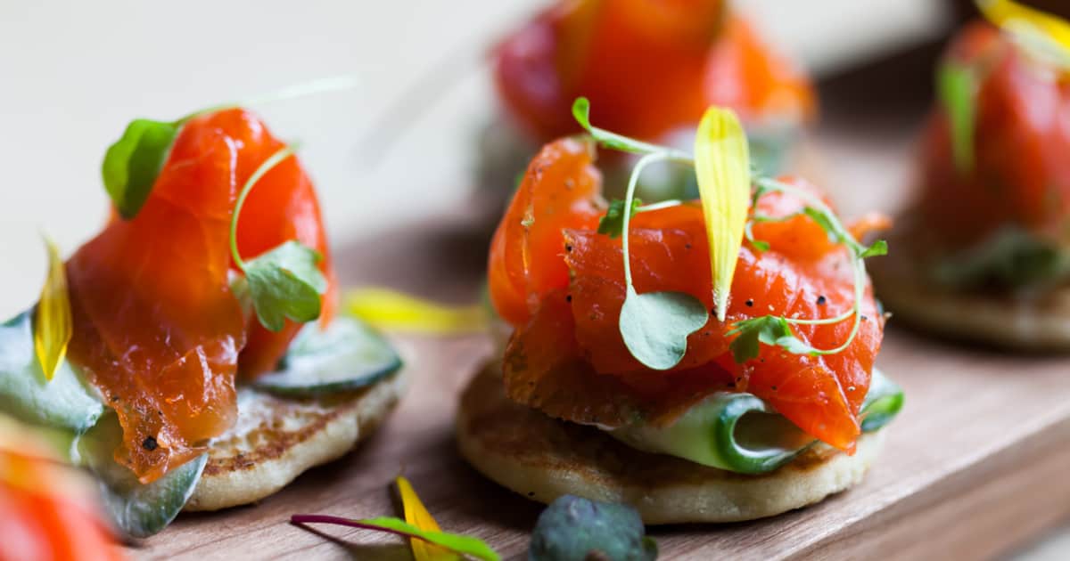 Gravlax de truite saumonée au cidre de pomme | Zeste