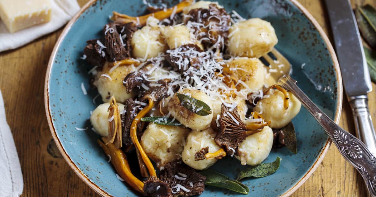 Gnocchis aux chanterelles, pleurotes et trompettes de la mort Zeste