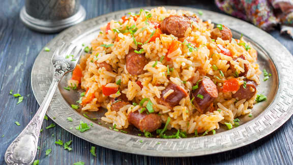 riz à la saucisse épicée