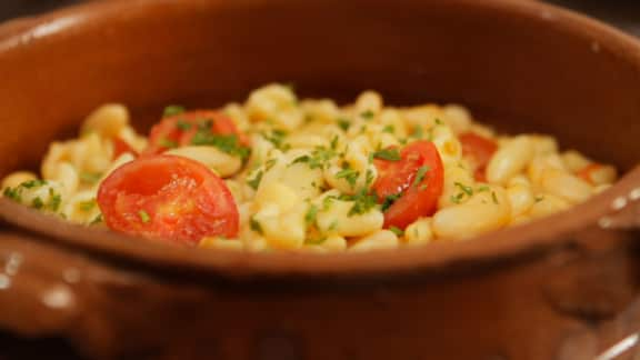 pâtes capuntelli aux haricots cannellini