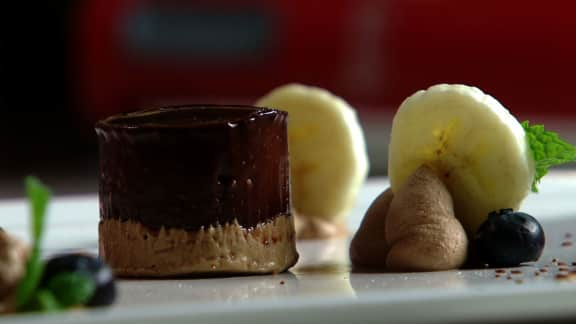 crémeux au chocolat et croustillant au pralin