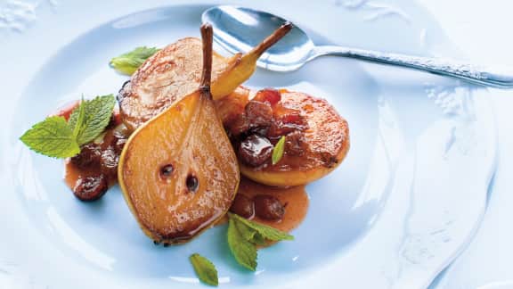 poires au gingembre et à la compote de fruits de Janella