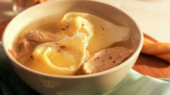 tortellinis in brodo