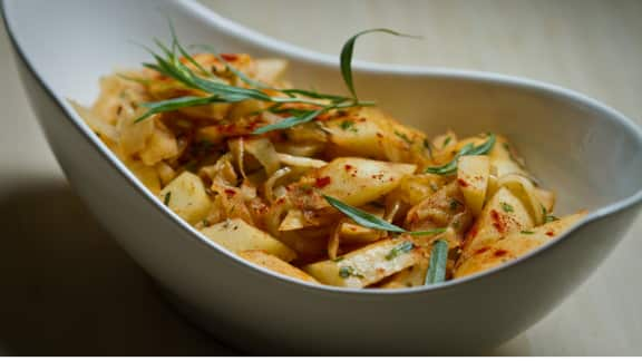 panais sautés au beurre noisette et aux graines de fenouil