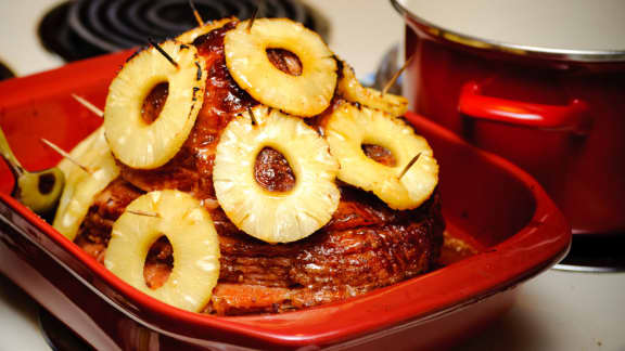 jambon à l'ananas glacé à l'érable