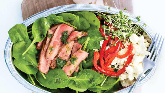 salade de boeuf et poivrons au coulis de fines herbes