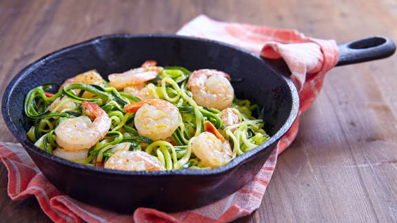 spaghettis de Zucchinis avec sauce crémeuse au vin blanc et crevettes