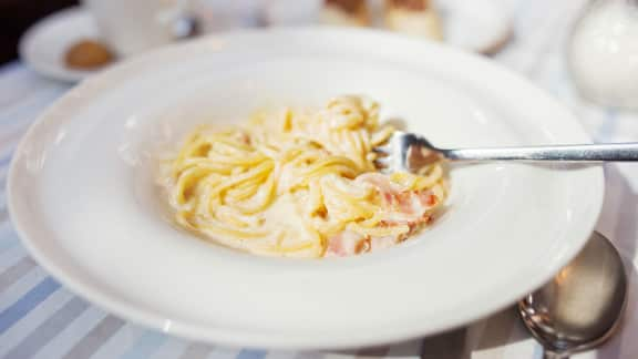 casserole gratinée aux nouilles et jambon