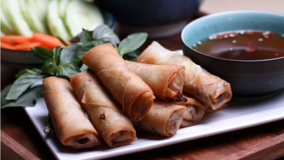 Rouleaux impériaux au porc et aux légumes