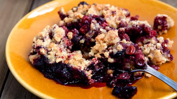 Crumble aux petits fruits en papillote