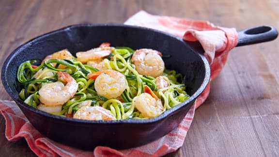 Spaghettis de Zucchinis avec sauce crémeuse au vin blanc et crevettes