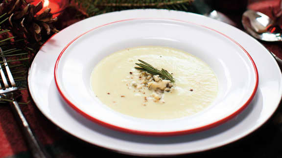 SOUPES (MEILLEURES RECETTES) *REG. 12.95$*