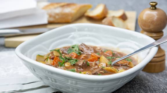 Boeuf bourguignon de rôti de palette à la mijoteuse