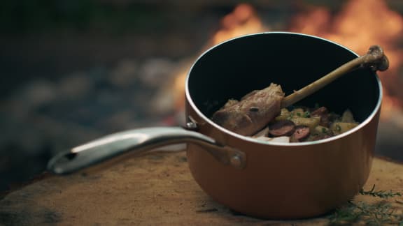 Ragoût de dindon sauvage, cœur et foie grillés