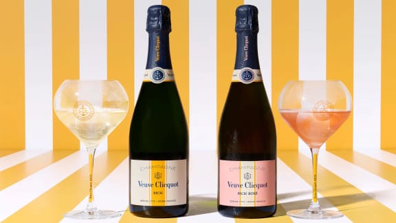 Voici où savourer le champagne dans une ambiance aussi chic qu’en France