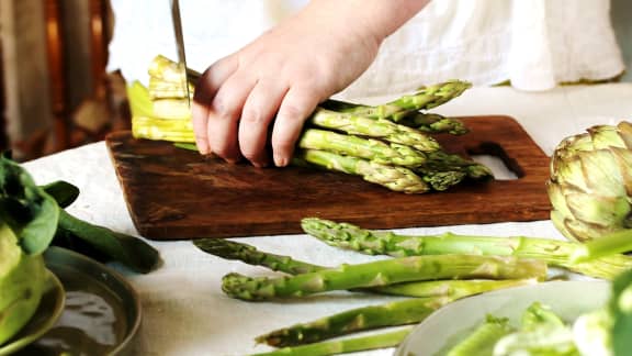 Voici 5 effets sur le corps lorsqu'on mange des asperges chaque jour