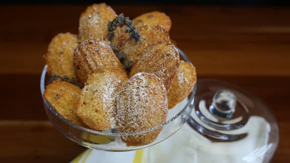 Madeleines au beurre noisette, miel et lavande