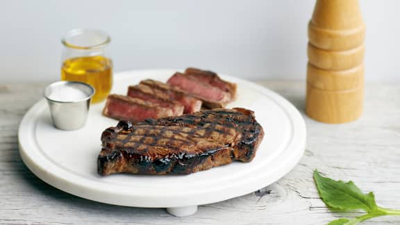 Comment cuire un steak à la poêle