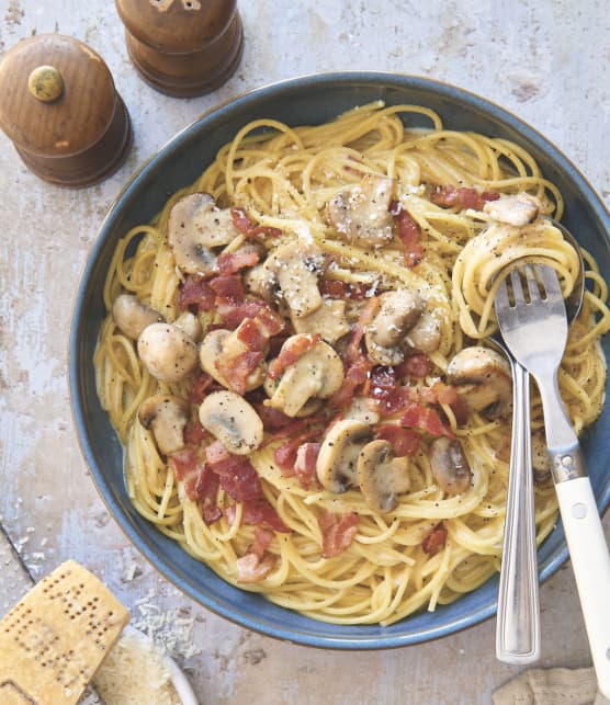 Spaghetti carbonara aux champignons