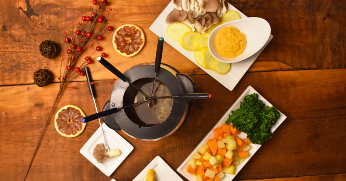 Recette de bouillon de fondue végétalien Zeste