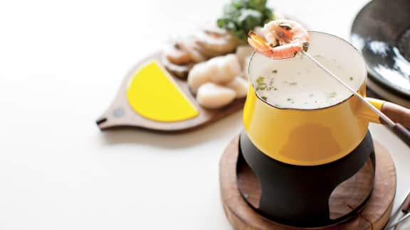 Fondue au lait de coco et curry vert