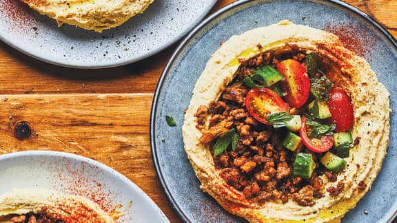 Houmous bassar à la viande épicée