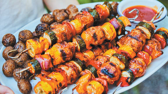 Brochettes de boulettes BBQ