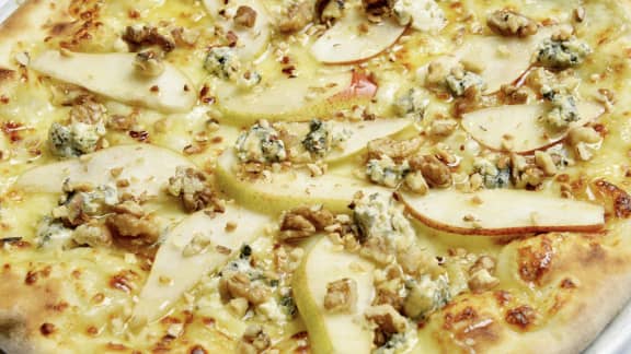 pizza aux pommes et gorgonzola