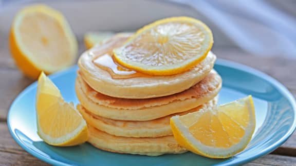 Samedi matin : Crêpes au babeurre et au citron