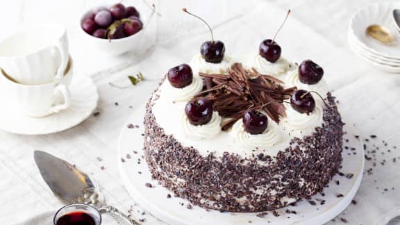 Scorpion (23 octobre - 21 novembre) : Gâteau forêt-noire