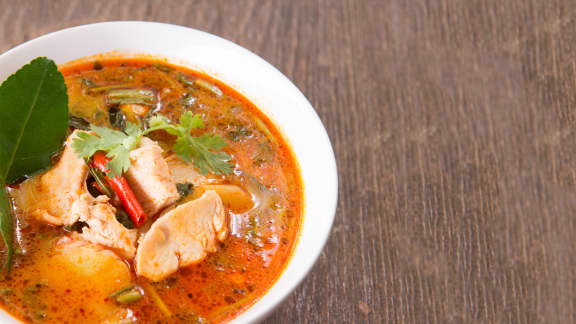 Soupe Tom Yum au poulet