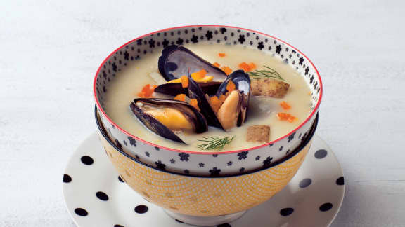 soupe aux moules à la bière et à l’aneth