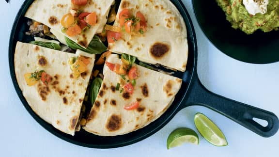 Quesadillas aux haricots et bocconcini