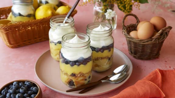 Samedi matin : Pouding au pain, aux bleuets et au citron