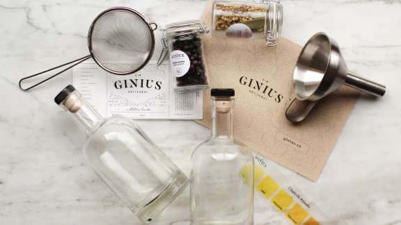 Gin artisanal : voici un «kit» pour créer votre boisson maison!