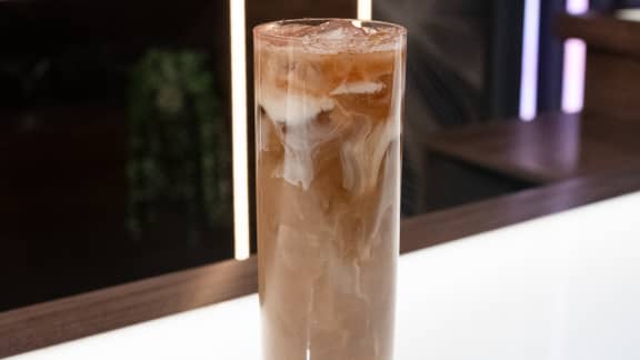 Un p’tit café avant de partir? de Gino Chouinard