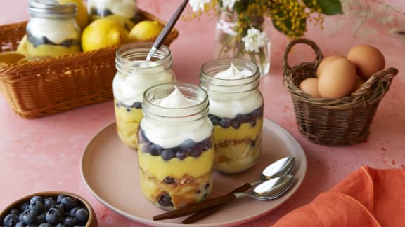 Pouding au pain, aux bleuets et au citron