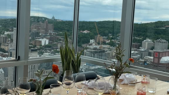 Découvrez le nouveau restaurant le plus haut de Montréal