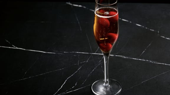 Champagne façon kir royal aux cerises