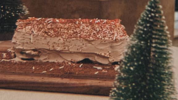 Voici la recette de bûche de Noël aux beignes de Sarah-Jeanne Labrosse