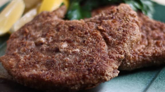 Côtelettes de porc en croûte de pacanes
