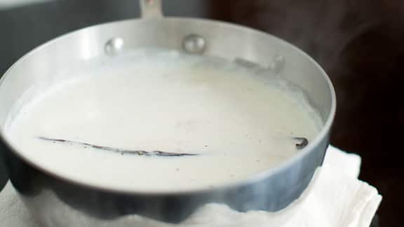 Faire bouillir le lait