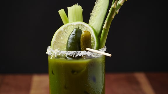 Caesar vert avec jus de pickle