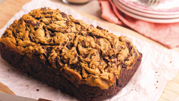 Pain à la patate douce, aux arachides et au chocolat