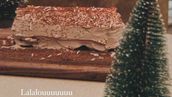 Voici la recette de bûche de Noël aux beignes de Sarah-Jeanne Labrosse