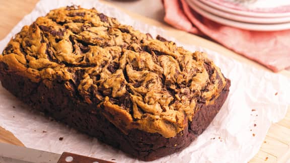 Pain à la patate douce, aux arachides et au chocolat